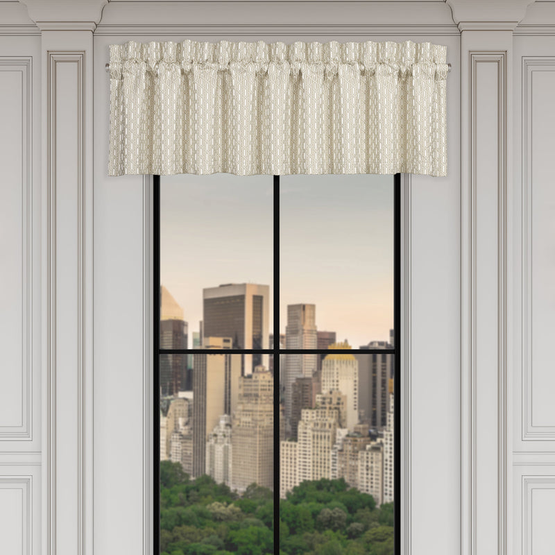 Metropolitan Window Straight Valance