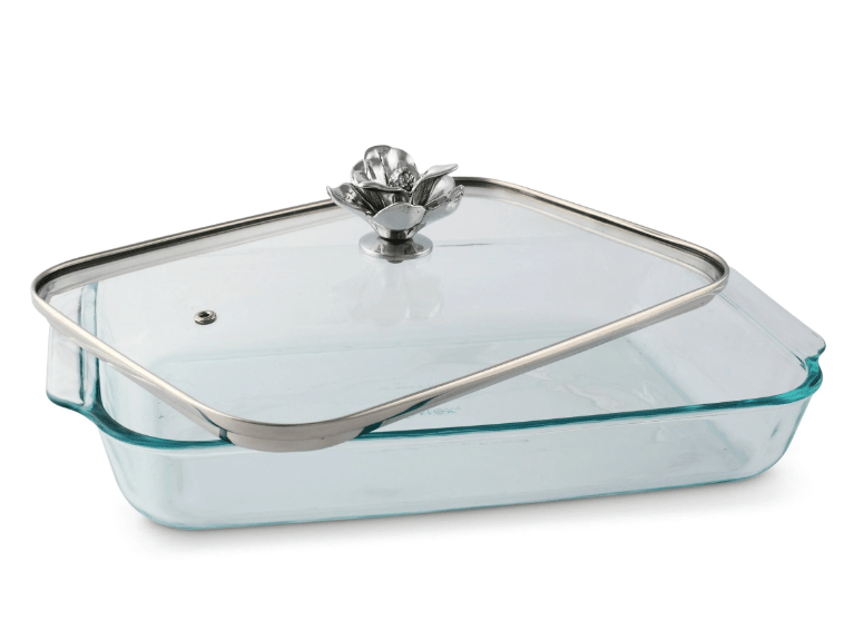 Arthur Court MAGNOLIA LID WITH PYREX 3 QUART BAKING DISH