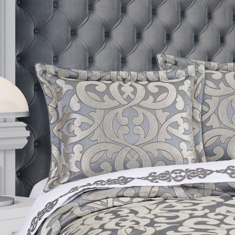 Barocco Comforter Set