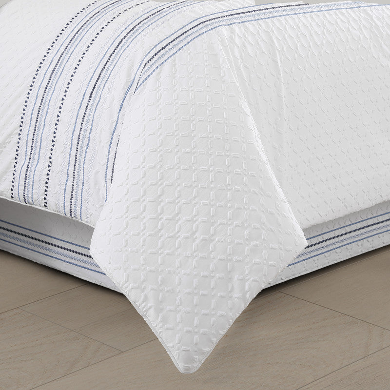 Bayside Comforter Set