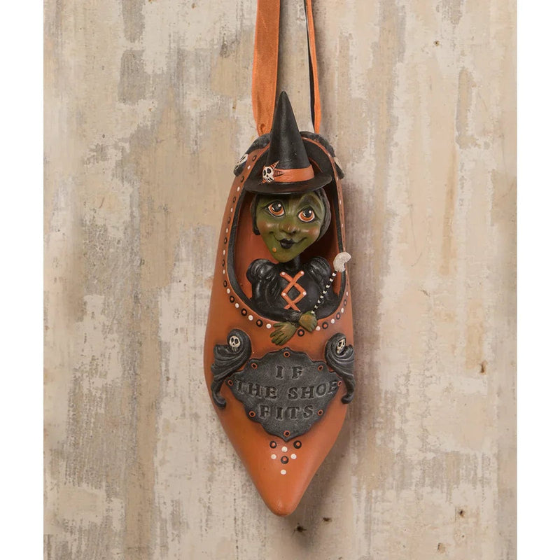 Bethany Lowe figurine If the Shoe Fits Witch by Bethany Lowe Designs