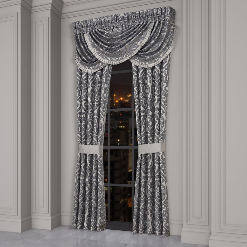 Bolero Comforter Set