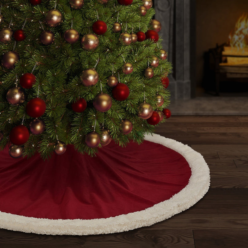 Casey Sherpa Holiday Tree Skirt