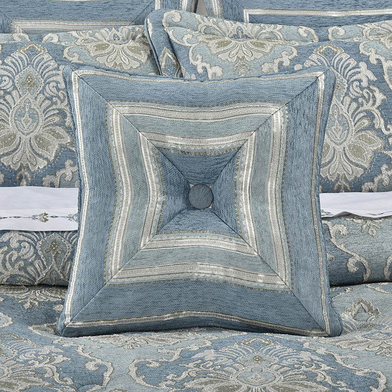 Celtic 18" Square Decorative Throw Pillow