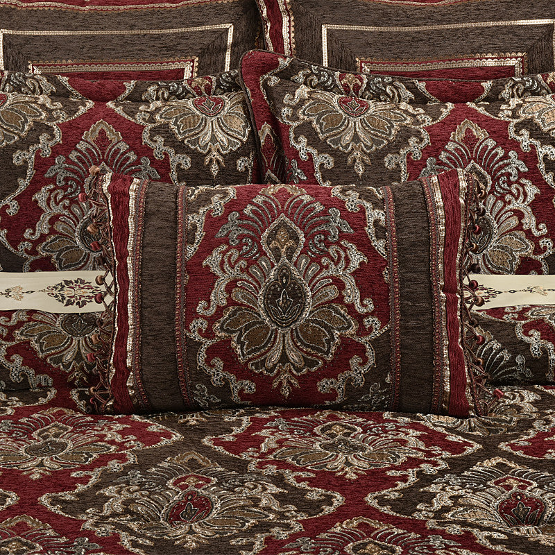 Cerino Boudoir Decorative Throw Pillow