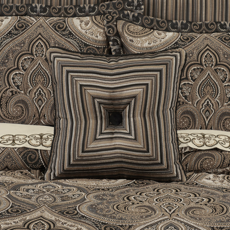Cipriana 18" Square Decorative Throw Pillow