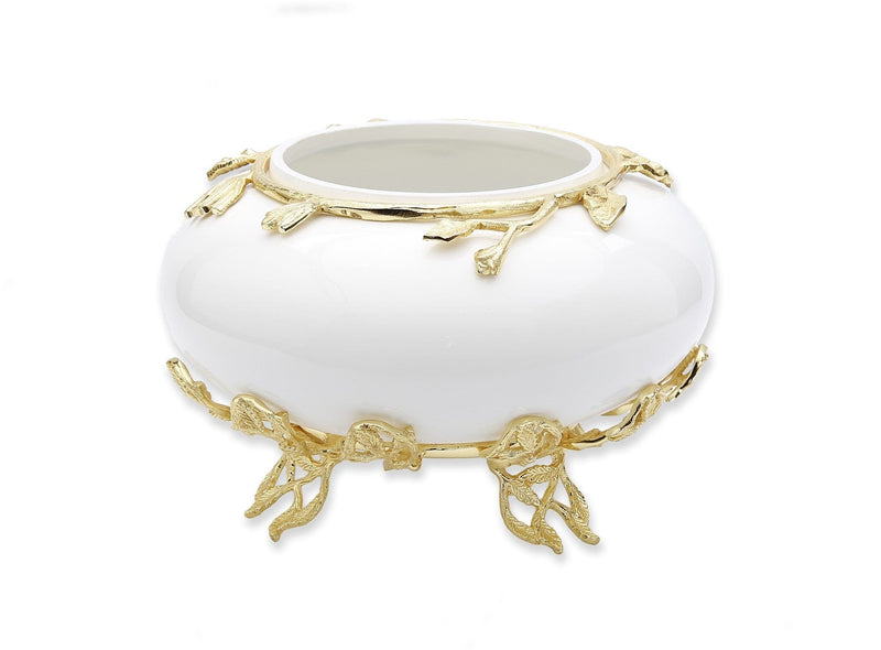 Classic Touch Bowls White Glass Bowl with Gold Detail