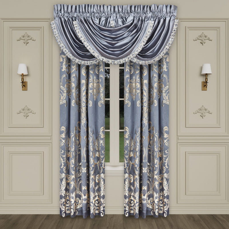 Dicaprio Comforter Set