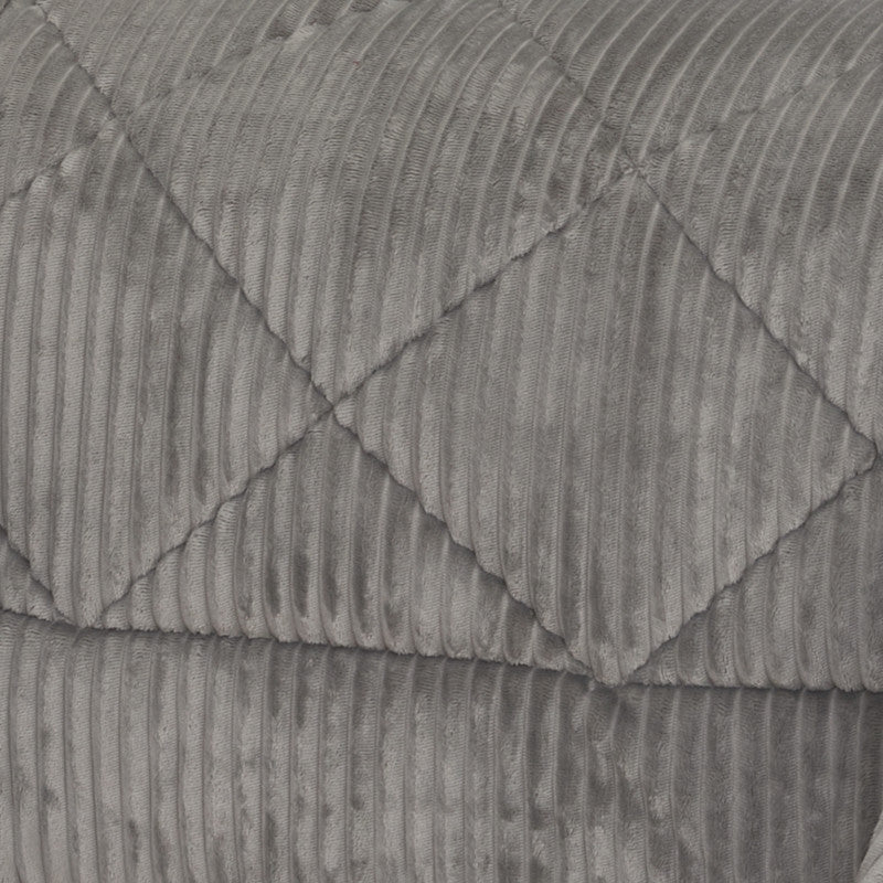 Everett Comforter Set