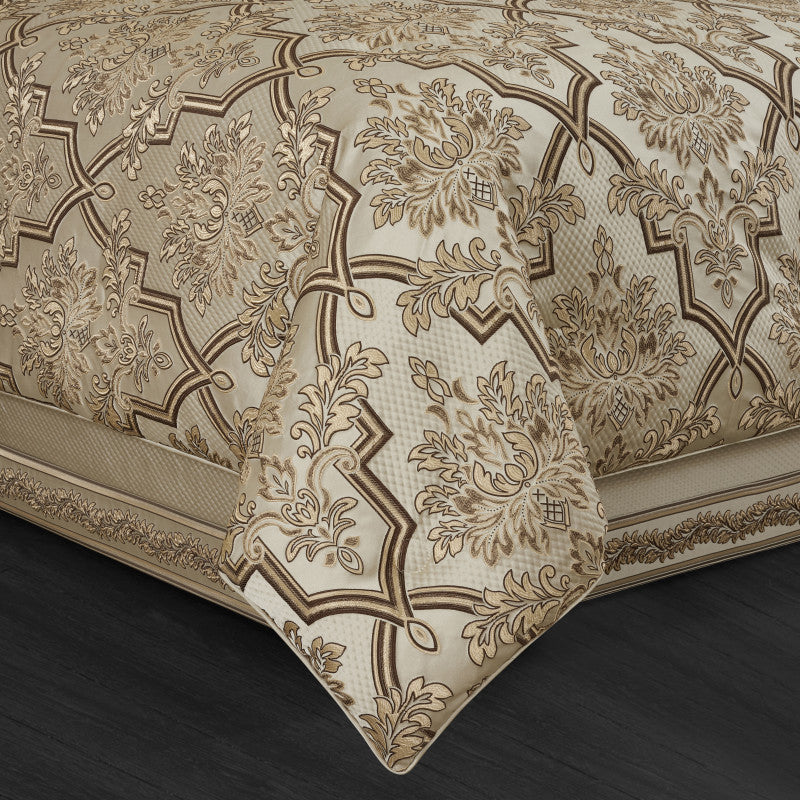 Gold Coast Comforter Set