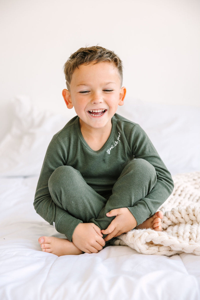 Holy Pals Long Sleeve Kids Pajama Solid Olive PJ Long Sleeve Set Ribbed Cotton-Bamboo Blend