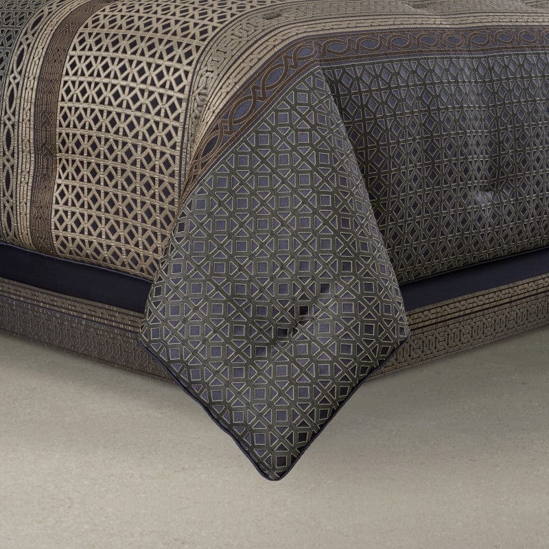 J. Queen New York Comforter Sets Alaro Comforter Set