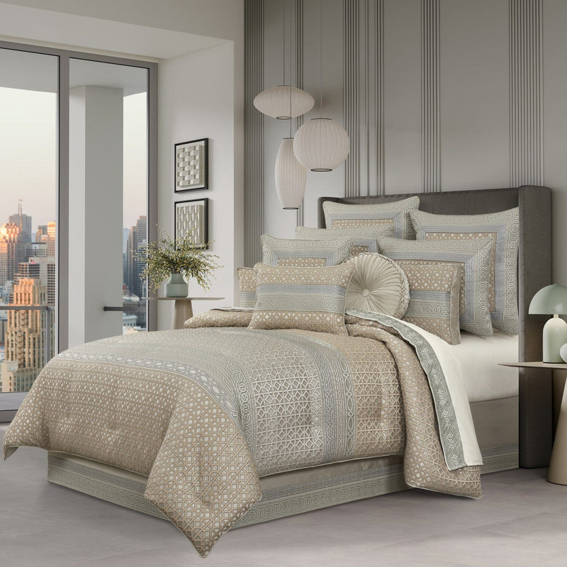 J. Queen New York Comforter Sets Alaro Comforter Set