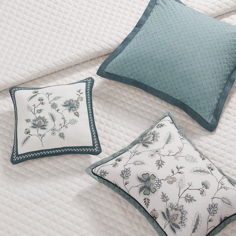J. Queen New York Comforter Sets Blossom View Comforter Set