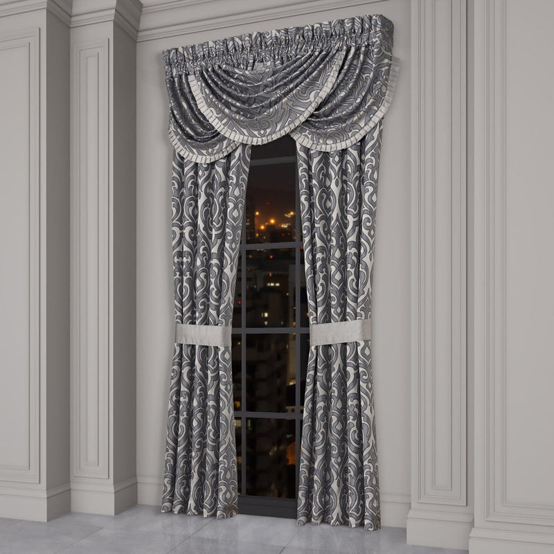 J. Queen New York Comforter Sets Bolero Comforter Set