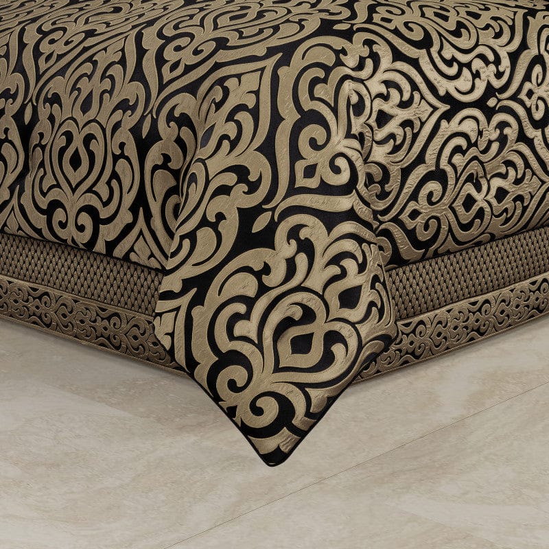 J. Queen New York Comforter Sets Bolero Comforter Set