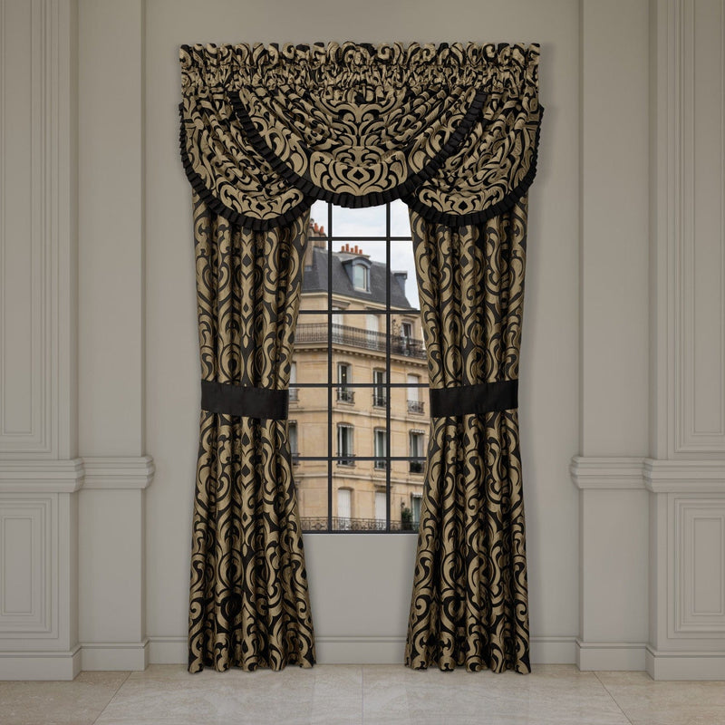 J. Queen New York Comforter Sets Bolero Comforter Set