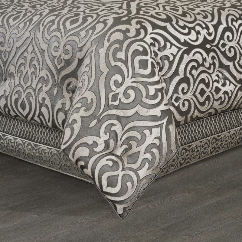J. Queen New York Comforter Sets Bolero Comforter Set