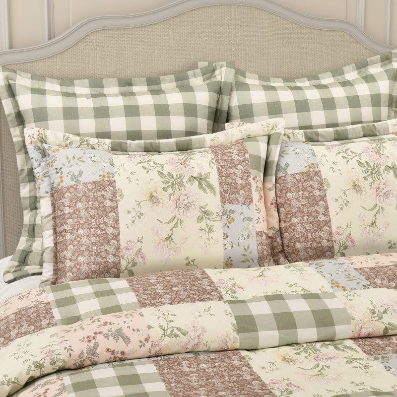 J. Queen New York Comforter Sets Eloise Comforter Set