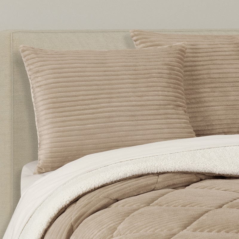 J. Queen New York Comforter Sets Everett Comforter Set
