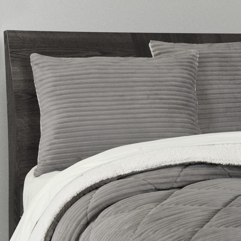 J. Queen New York Comforter Sets Everett Comforter Set