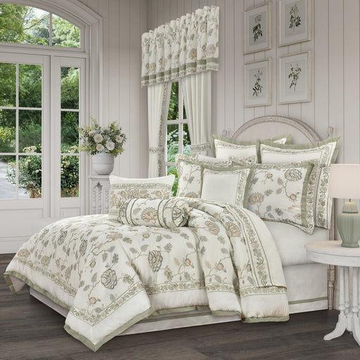 J. Queen New York Comforter Sets Fairview Comforter Set