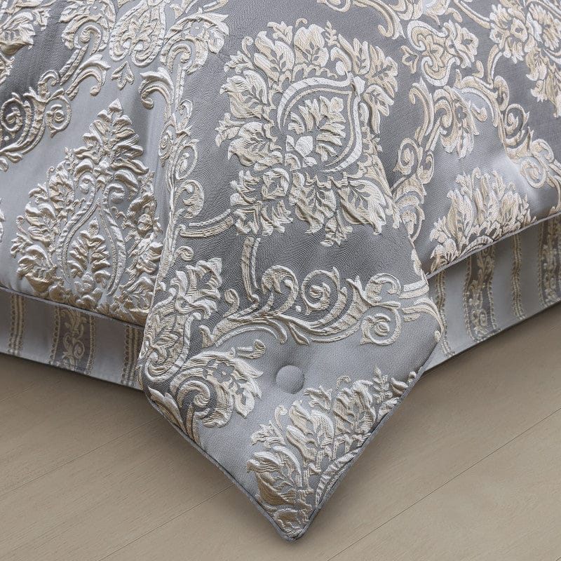 J. Queen New York Comforter Sets Krista Comforter Set