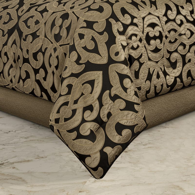 J. Queen New York Comforter Sets La Boheme Comforter Set