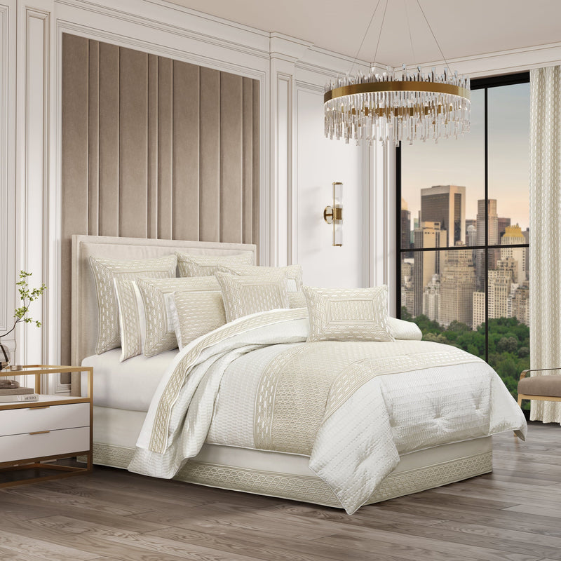 J. Queen New York Comforter Sets Metropolitan Comforter Set