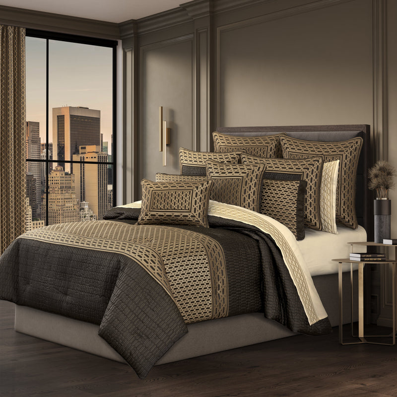 J. Queen New York Comforter Sets Metropolitan Comforter Set