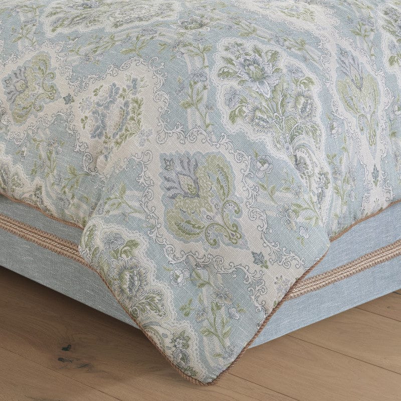 J. Queen New York Comforter Sets Pasadena Comforter Set