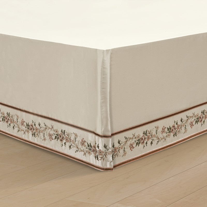 J. Queen New York Comforter Sets Pecora Comforter Set