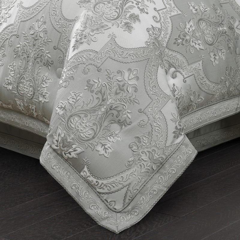 J. Queen New York Comforter Sets Sondra Comforter Set