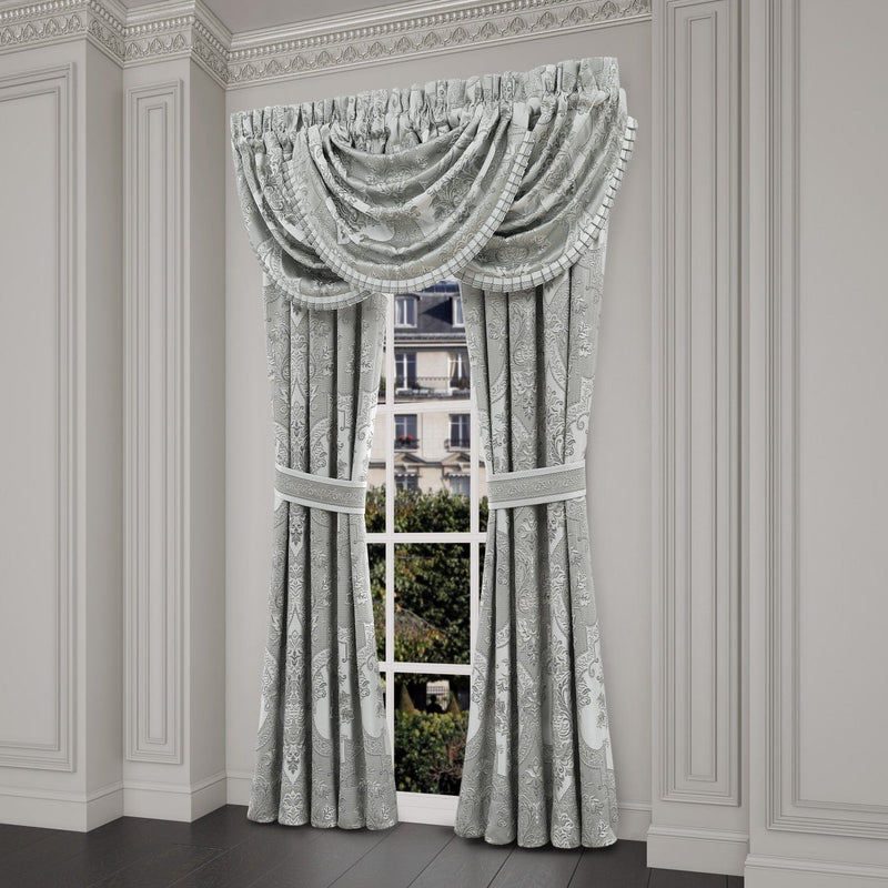 J. Queen New York Comforter Sets Sondra Comforter Set