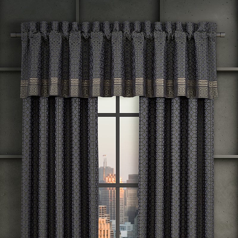 J. Queen New York Coordinate Window Alaro Window Straight Valance