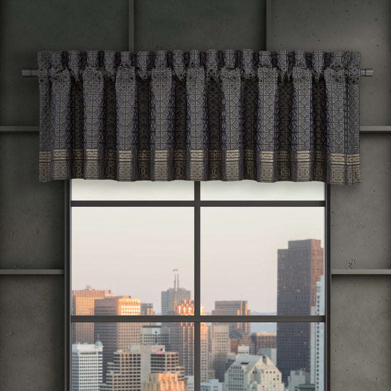 J. Queen New York Coordinate Window Alaro Window Straight Valance