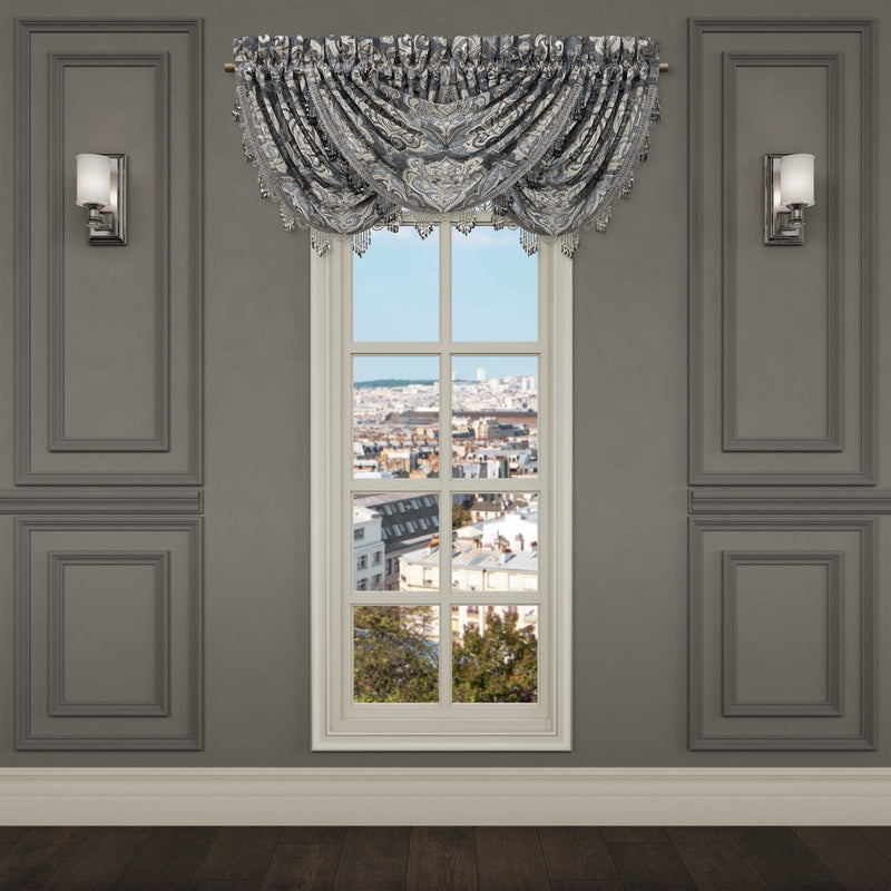 J. Queen New York Coordinate Window Amici Window Waterfall Valance