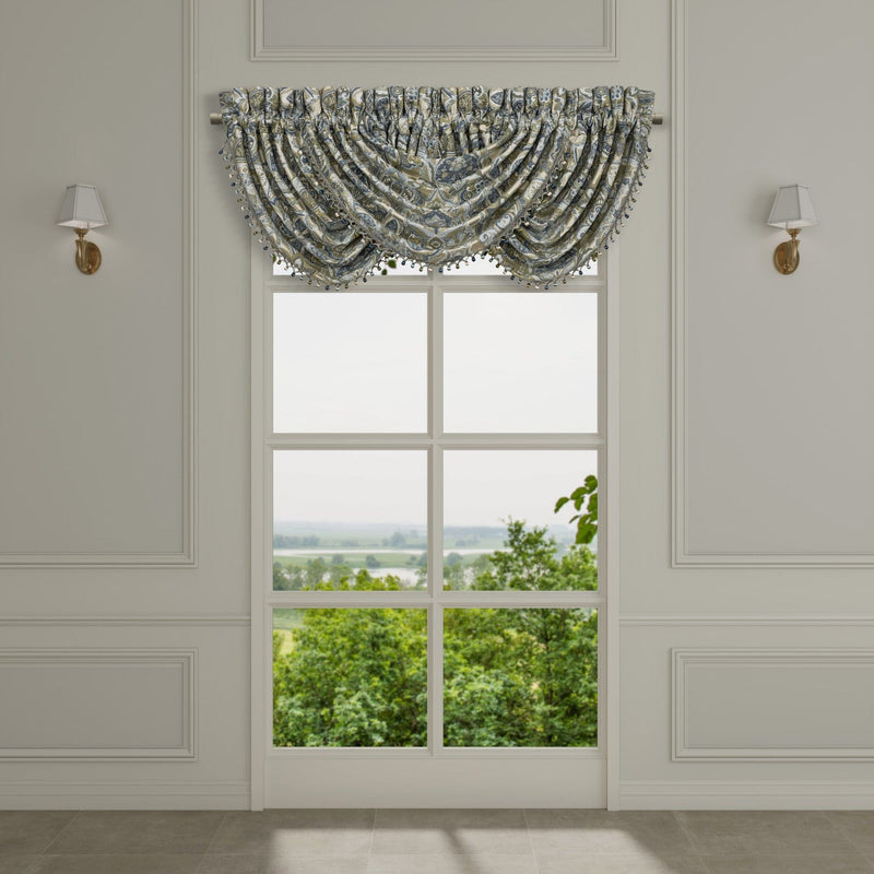 J. Queen New York Coordinate Window Avellino Window Waterfall Valance