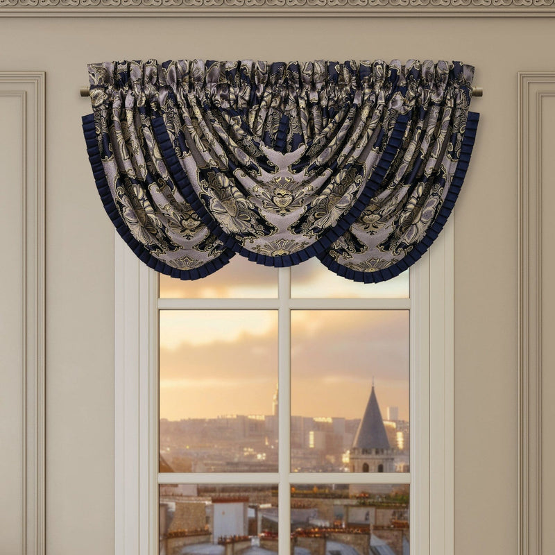 J. Queen New York Coordinate Window Bradley Window Waterfall Valance