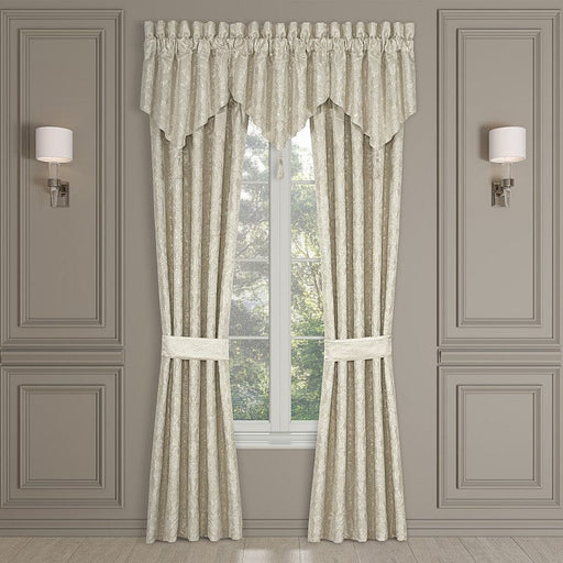 J. Queen New York Coordinate Window Celine Window Ascot Valance