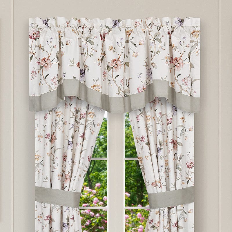 J. Queen New York Coordinate Window Clarice Window Scallop Valance