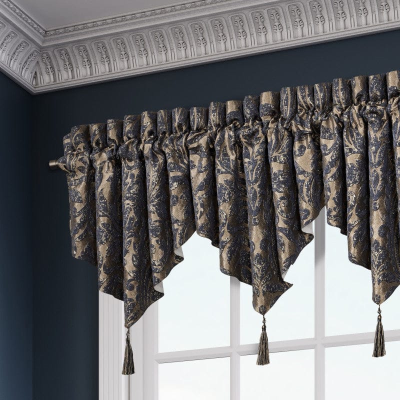 J. Queen New York Coordinate Window Glimmerstone Window Ascot Valance