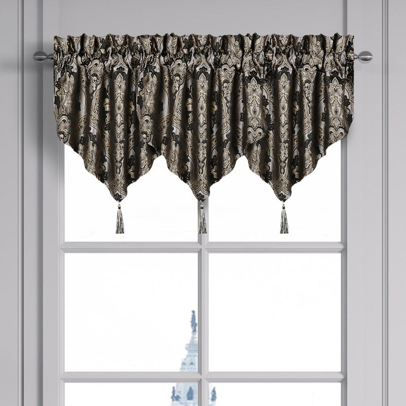 J. Queen New York Coordinate Window Harriman Window Ascot Valance