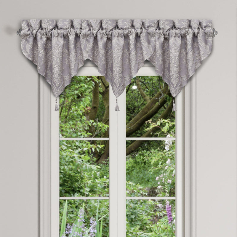 J. Queen New York Coordinate Window Mary Window Ascot Valance