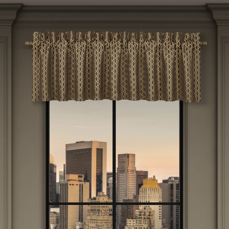 J. Queen New York Coordinate Window Metropolitan Window Straight Valance