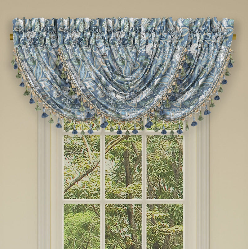 J. Queen New York Coordinate Window Michaela Window Waterfall Valance
