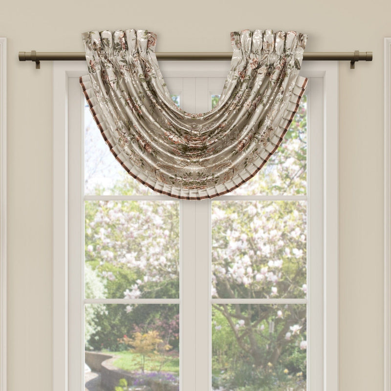 J. Queen New York Coordinate Window Pecora Window Waterfall Valance