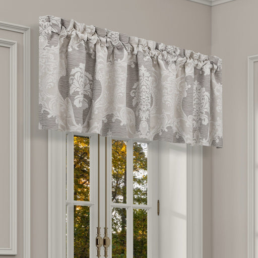 J. Queen New York Coordinate Window Queensbury Window Straight Valance