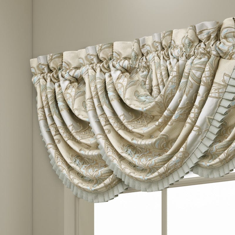 J. Queen New York Coordinate Window Rita Window Waterfall Valance