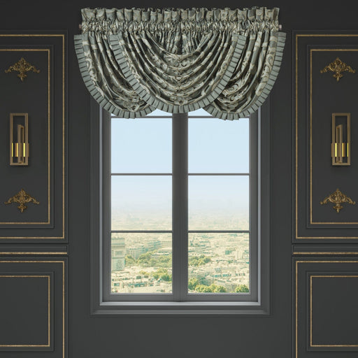 J. Queen New York Coordinate Window Santino Window Waterfall Valance